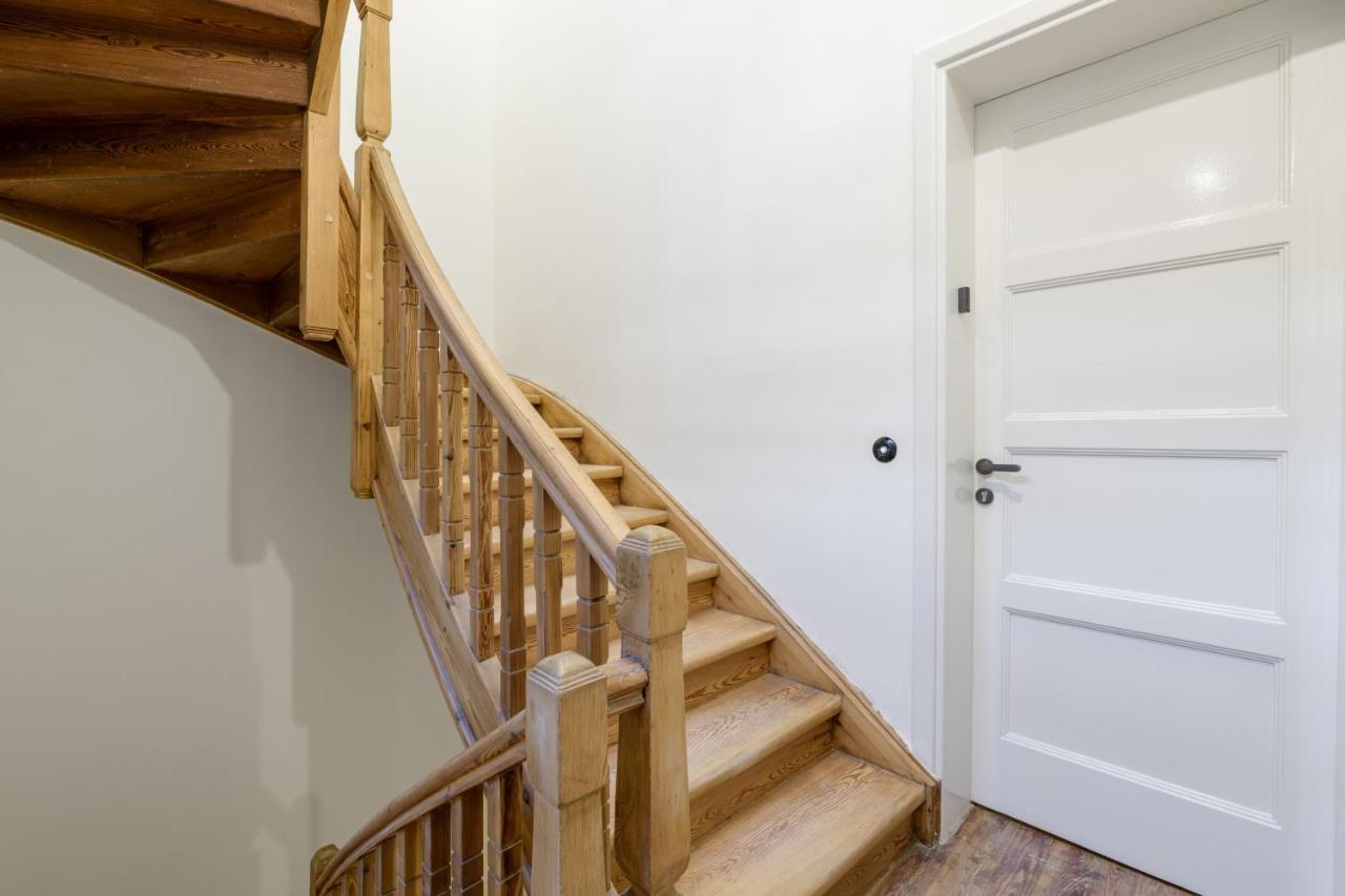 Appartamento 3Bdr Modern Design & Bright Interiors In Plaka Atene Esterno foto