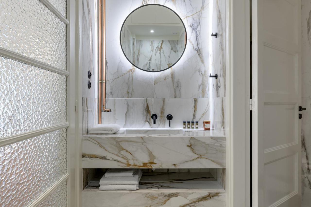 Appartamento 3Bdr Modern Design & Bright Interiors In Plaka Atene Esterno foto